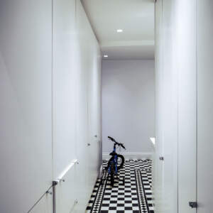 1088 storage design hallway