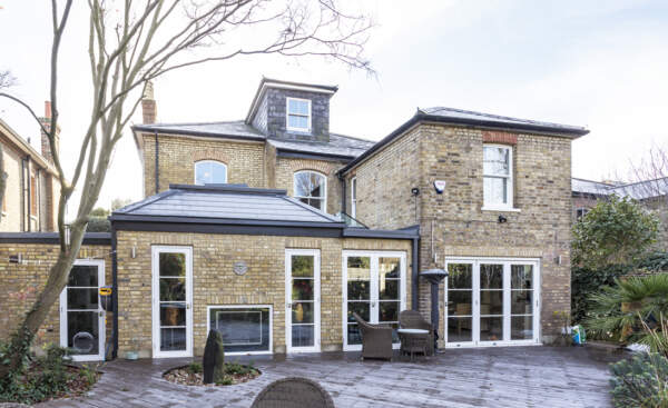Teddington Park Road extension
