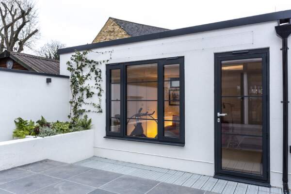 Garden office and studio to house home gym