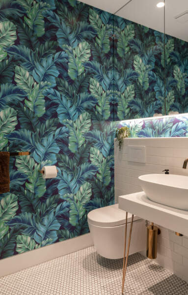 Wallpaper in downstairs loo